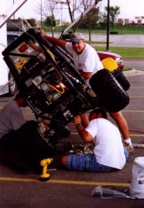 team1-earlytech04-208x300.jpg